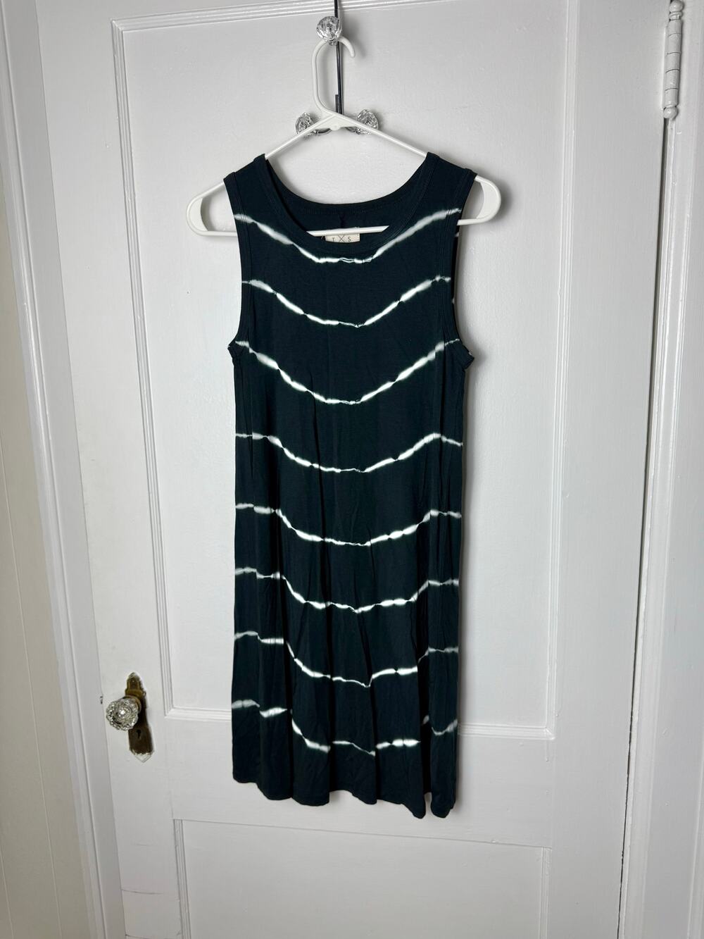 Thread & Supply Sleeveless Swing Dress Women's Small Black White Jersey Knit